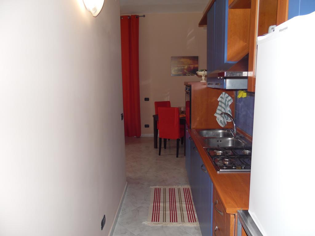 Home Sweet Home Napoli Bagian luar foto